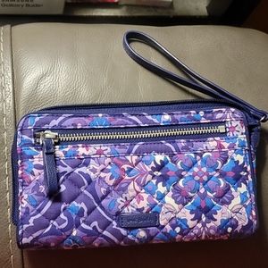 Vera Bradley RFID Front Zip Wristlet
